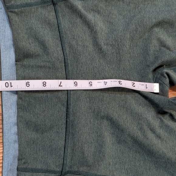 Green-blue-pink colorblock 7/8 length workout leggings, Outdoor Voices M - Picture 3 of 6